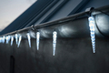 Lysslynge med istapper, 60 LED, 14,75 meter